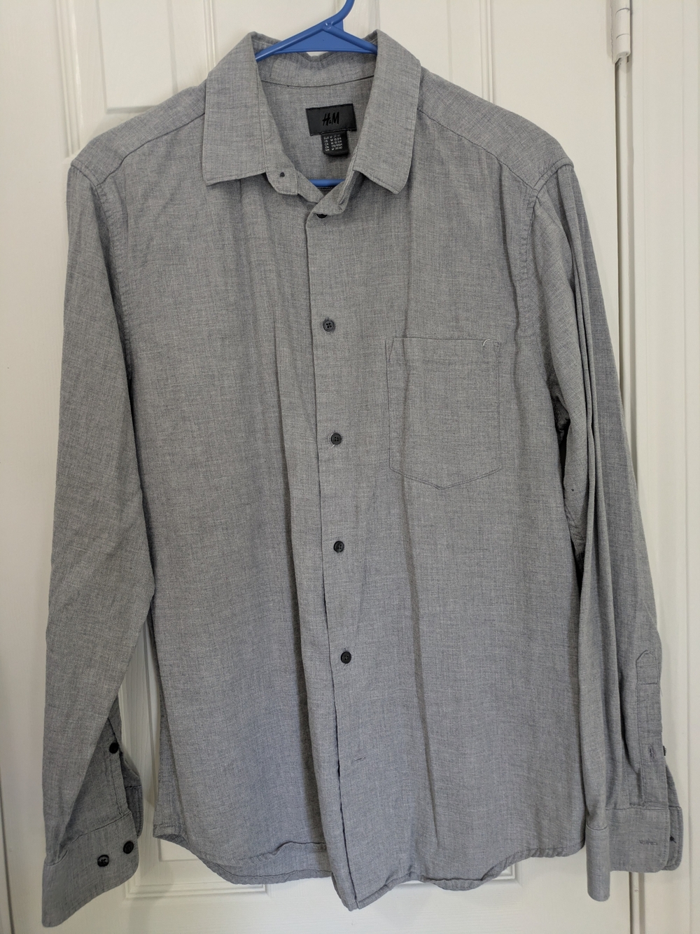 H&M Men's Light Gray Button-Down Dress Shirt